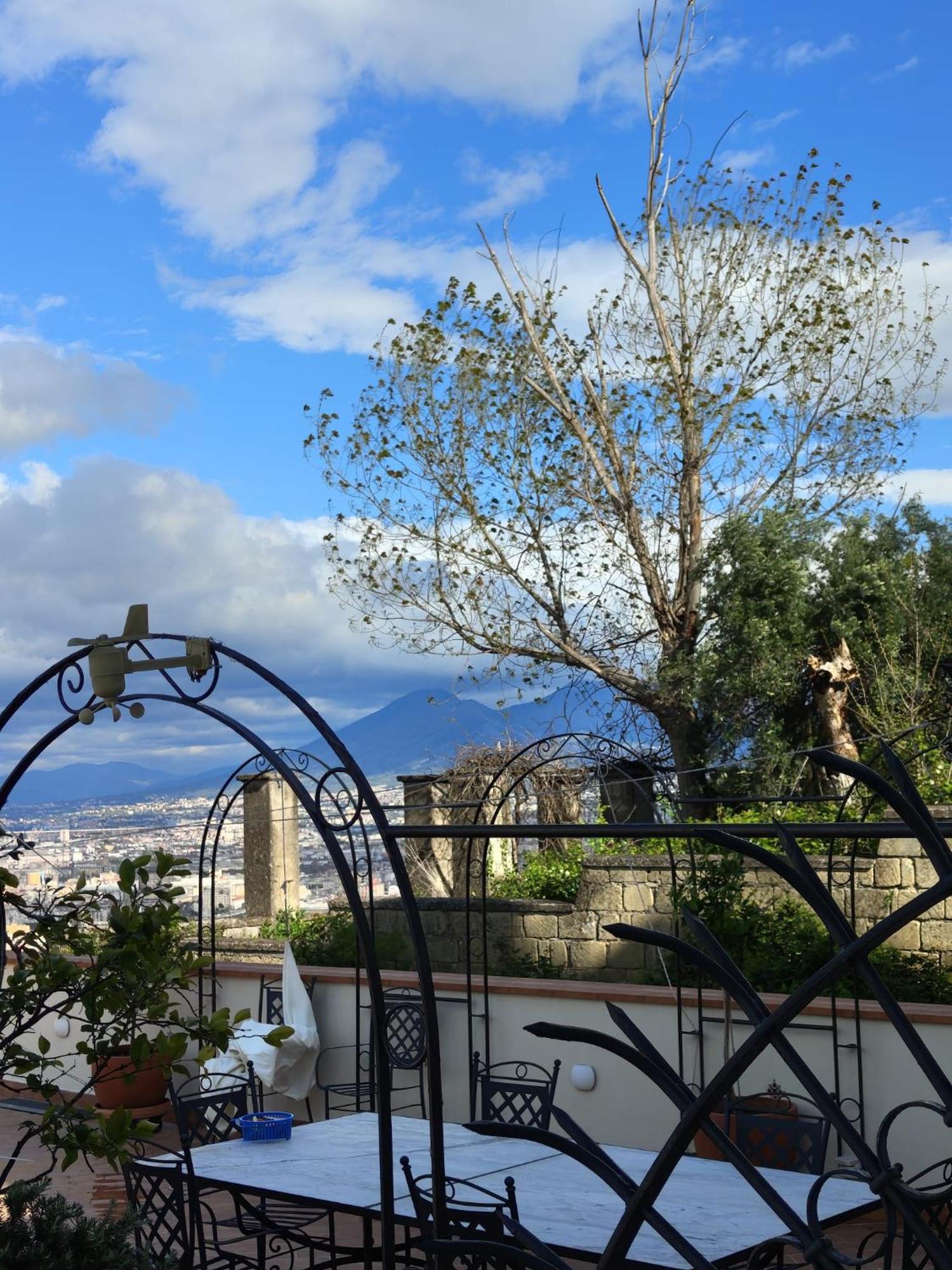 Bed and Breakfast Le Petit Palais - Neapel Exterior foto